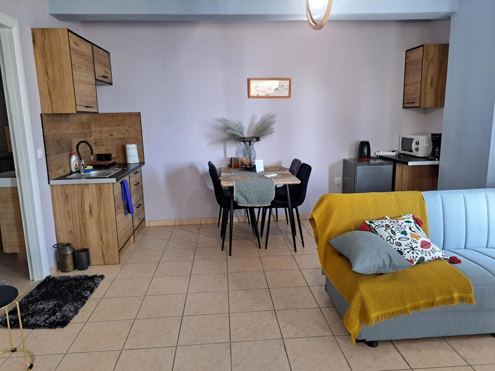 Seashell Apartment Artemida  Exterior photo